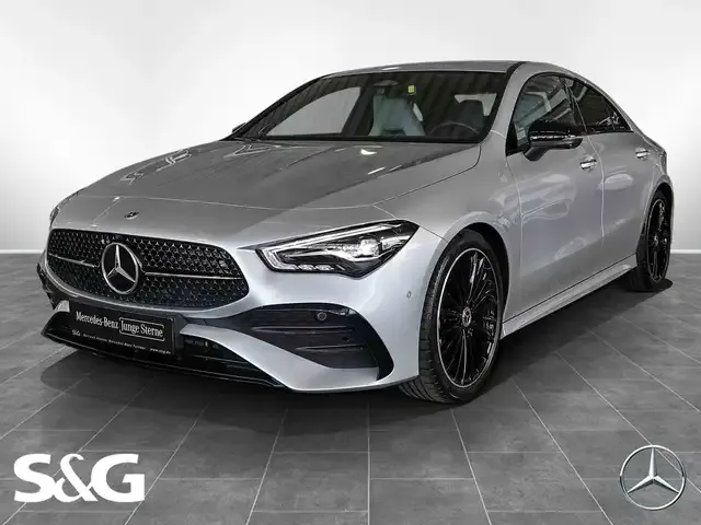Mercedes-Benz CLA 200