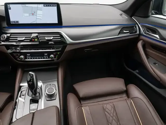 BMW 540