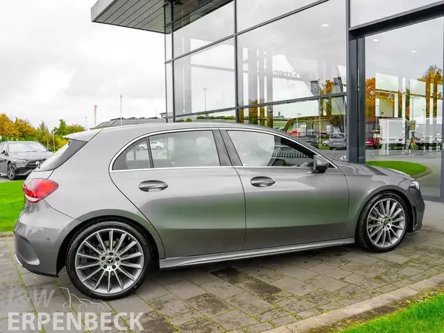 Mercedes-Benz A 250