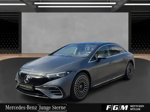 Mercedes-Benz EQS
