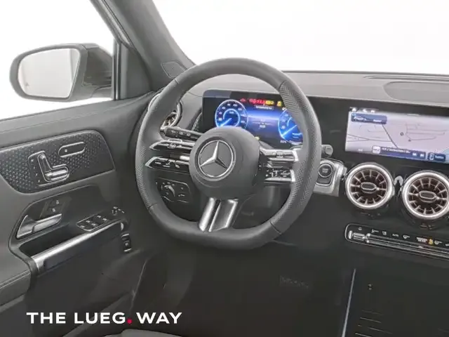 Mercedes-Benz EQB 350