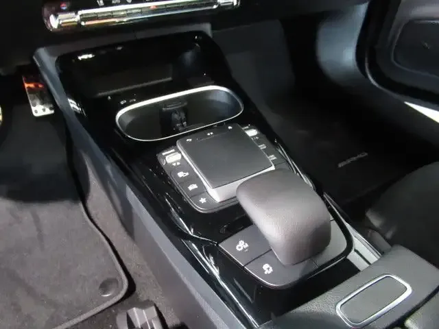 Mercedes-Benz A 35 AMG