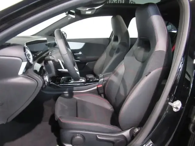 Mercedes-Benz A 35 AMG