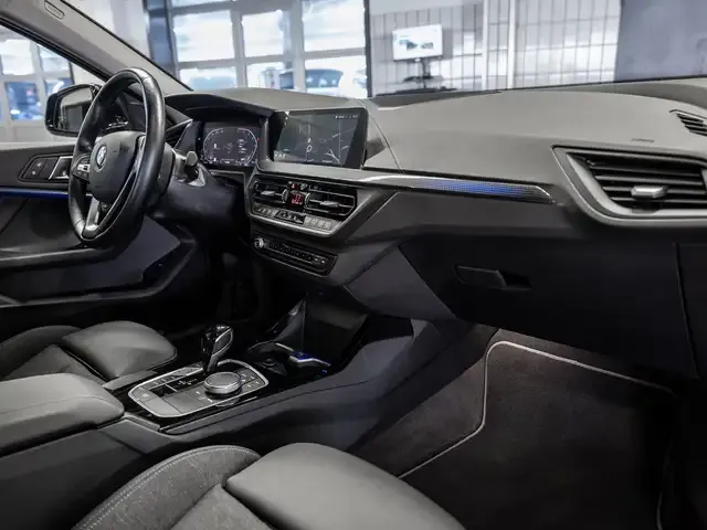 BMW 120