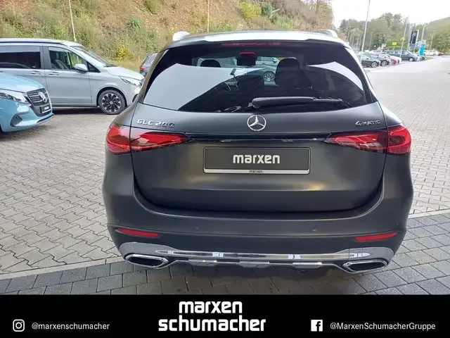 Mercedes-Benz GLC 200