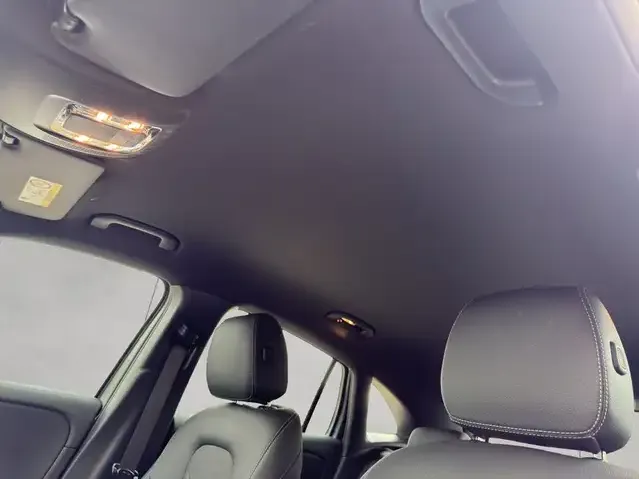 Mercedes-Benz GLA 180