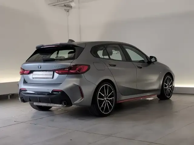 BMW 128