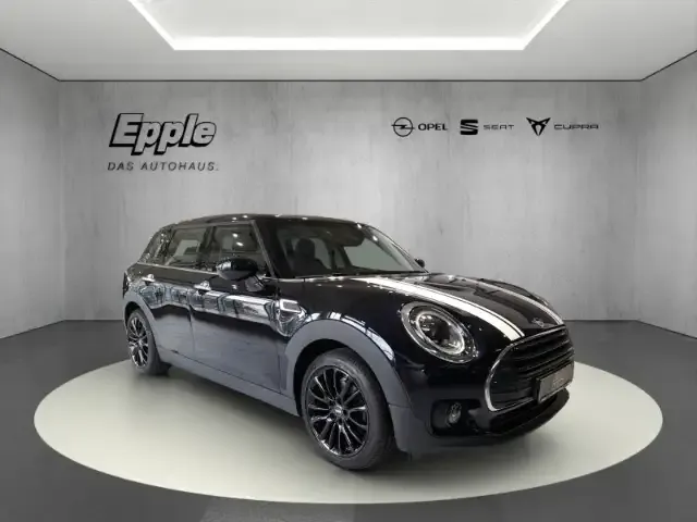 MINI Cooper Clubman