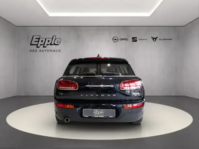 MINI Cooper Clubman