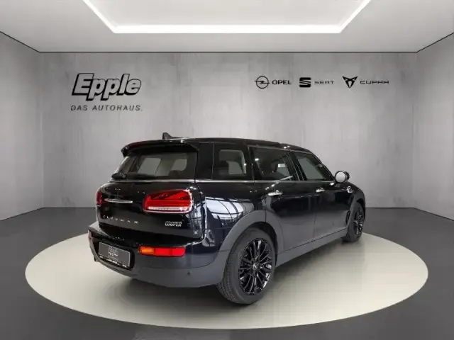 MINI Cooper Clubman