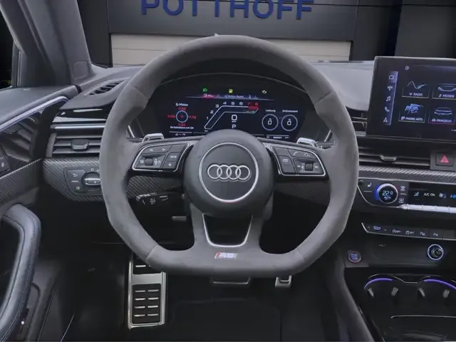 Audi RS4