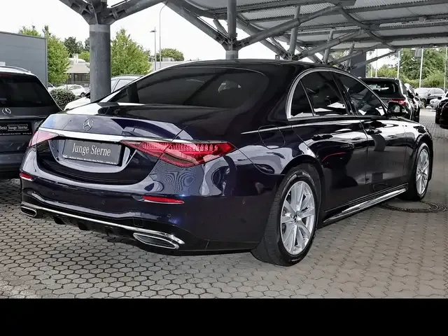 Mercedes-Benz S 400