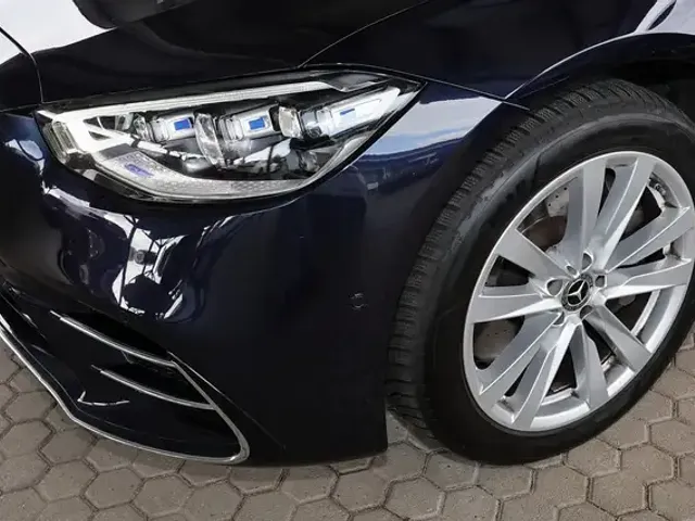 Mercedes-Benz S 400