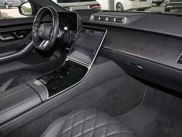 Mercedes-Benz S 400
