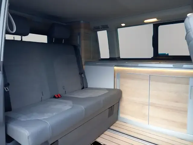 Volkswagen T6 California