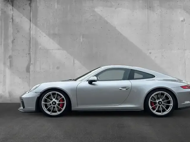 Porsche 991