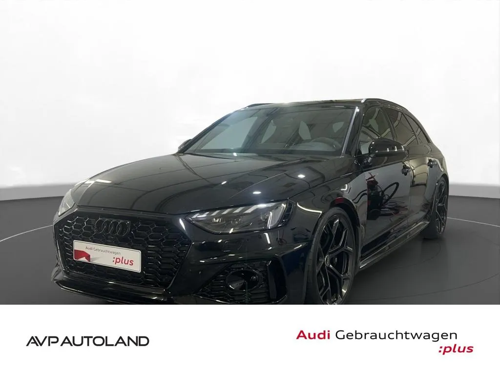 Audi RS4