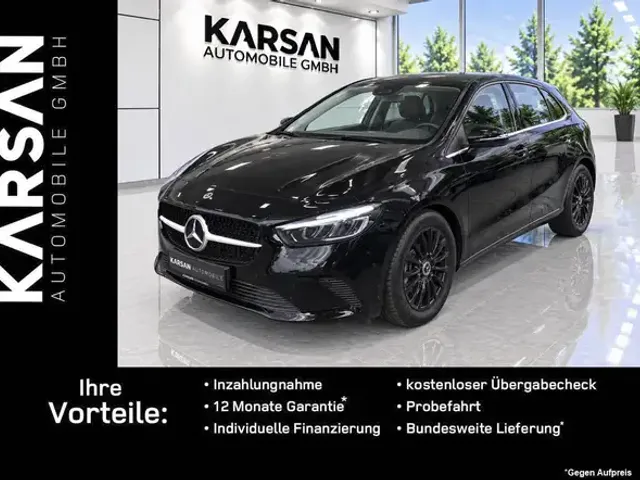 Mercedes-Benz B 180