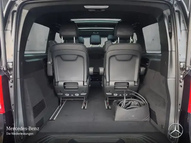 Mercedes-Benz EQV 300