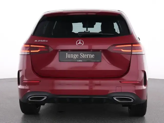 Mercedes-Benz B 250