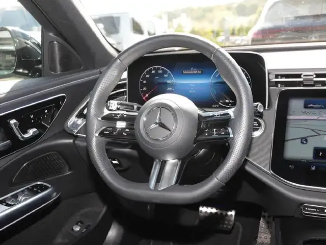 Mercedes-Benz E 400