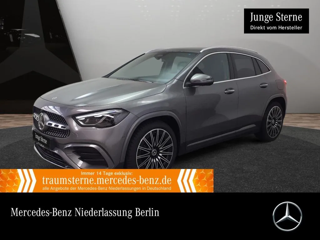 Mercedes-Benz GLA 220