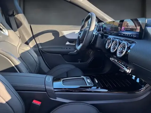 Mercedes-Benz Sonstige