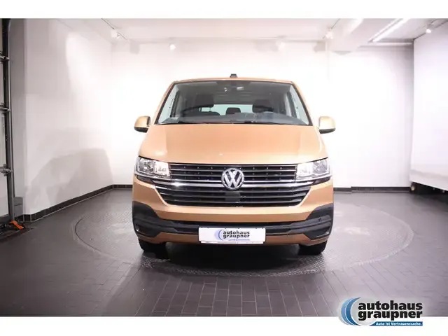 Volkswagen T6.1 Caravelle