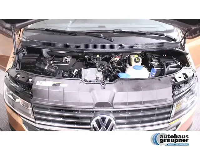 Volkswagen T6.1 Caravelle