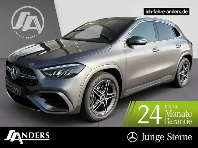 Mercedes-Benz GLA 200
