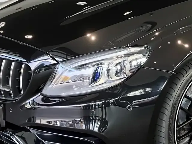 Mercedes-Benz C 63 AMG