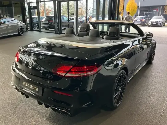 Mercedes-Benz C 63 AMG