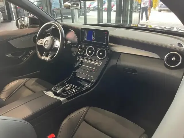 Mercedes-Benz C 63 AMG