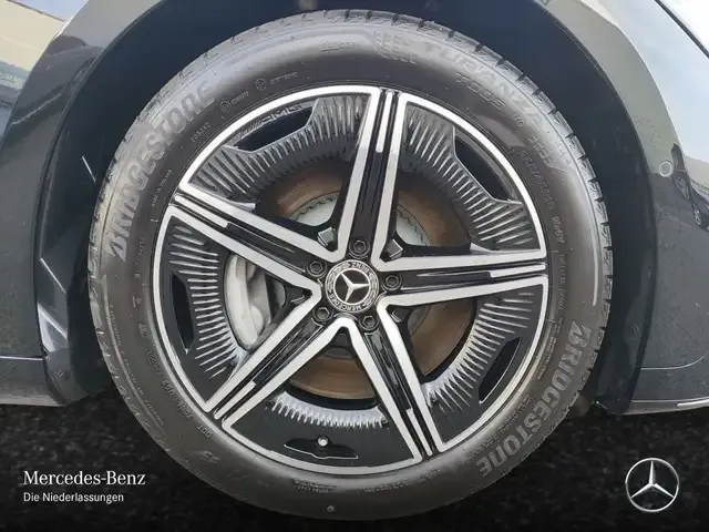 Mercedes-Benz EQE 350