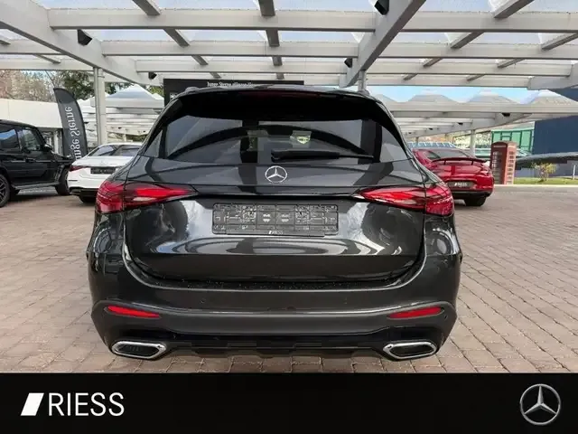 Mercedes-Benz GLC 220