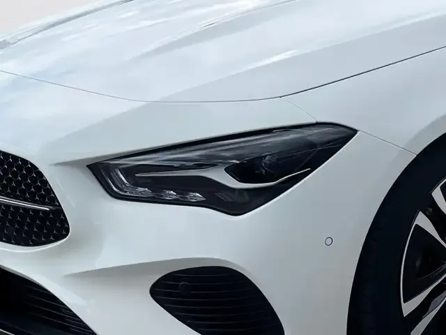 Mercedes-Benz CLA 180