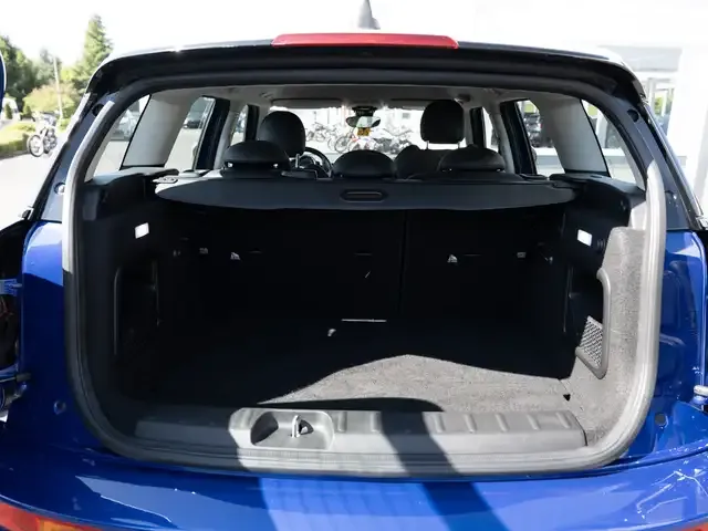 MINI Cooper Clubman