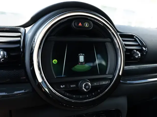 MINI Cooper Clubman