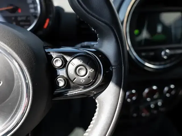 MINI Cooper Clubman