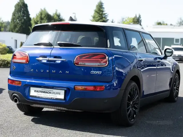 MINI Cooper Clubman