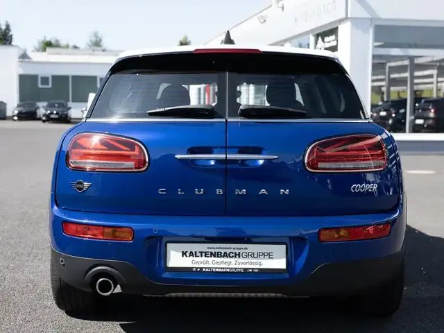 MINI Cooper Clubman