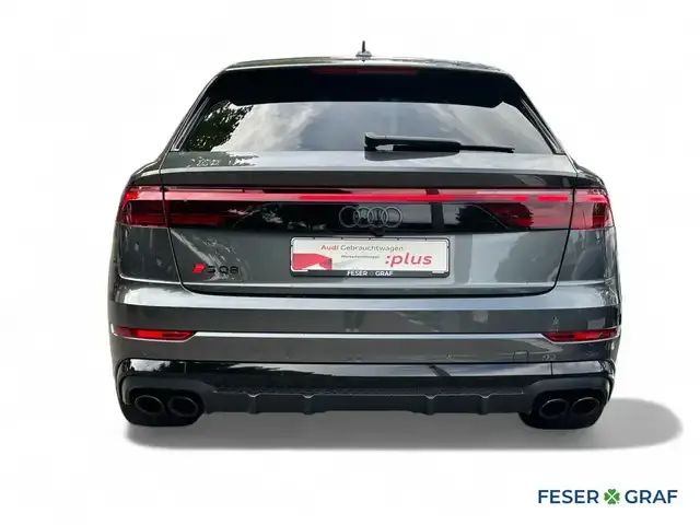 Audi SQ8