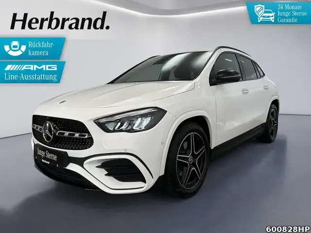 Mercedes-Benz GLA 200