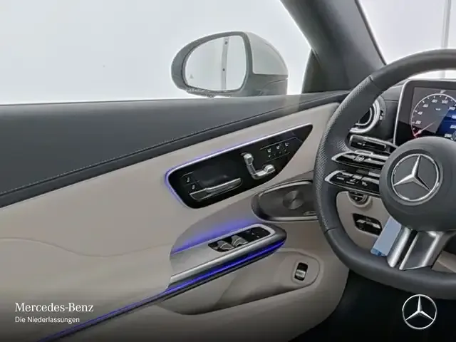 Mercedes-Benz CLE 200