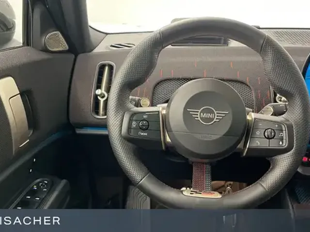 MINI John Cooper Works Countryman