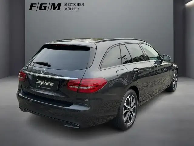 Mercedes-Benz C 180