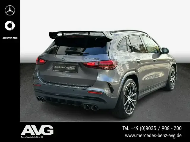 Mercedes-Benz GLA 45 AMG