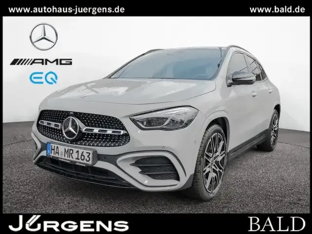Mercedes-Benz GLA 250
