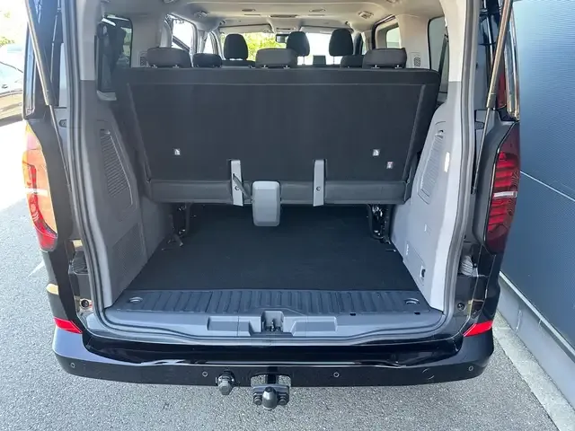 Volkswagen T7 Caravelle