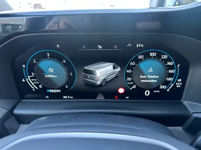 Volkswagen T7 Caravelle